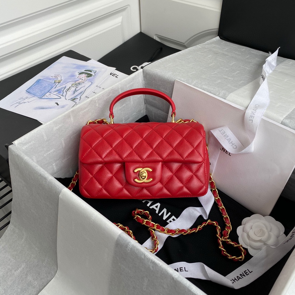 chanel coco handle red caviar