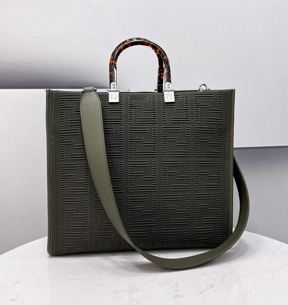 fendi-8bh386-sunshine-medium-fendi-tote-bag-8258-green-1-luxibags.ru