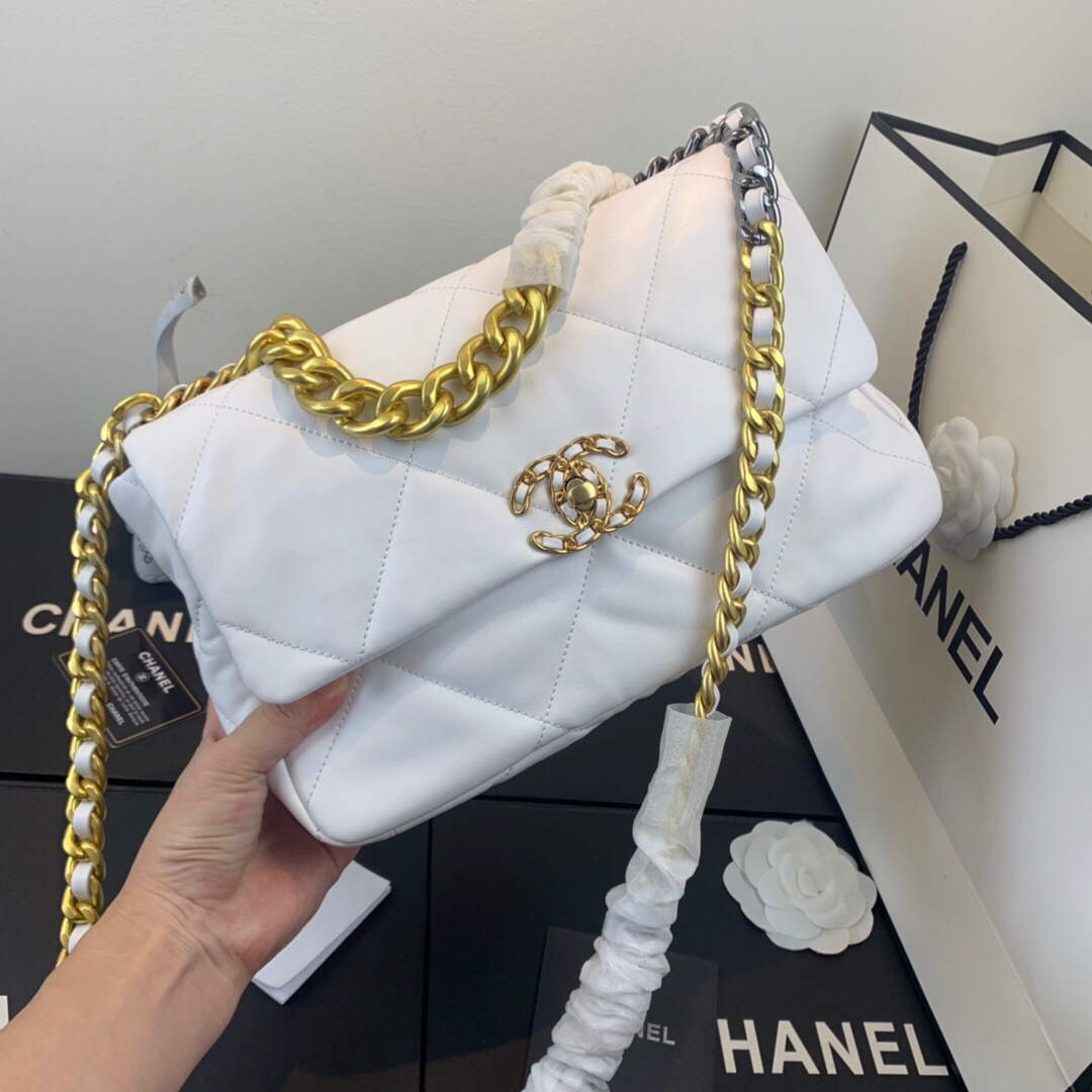 chanel 19 white flap bag