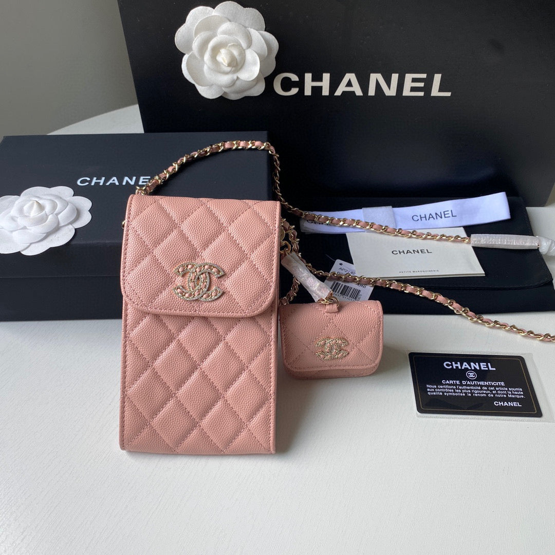 Shop CHANEL MATELASSE 2022 SS Phone & Airpods Pro Case with Chain by  Mycloset*