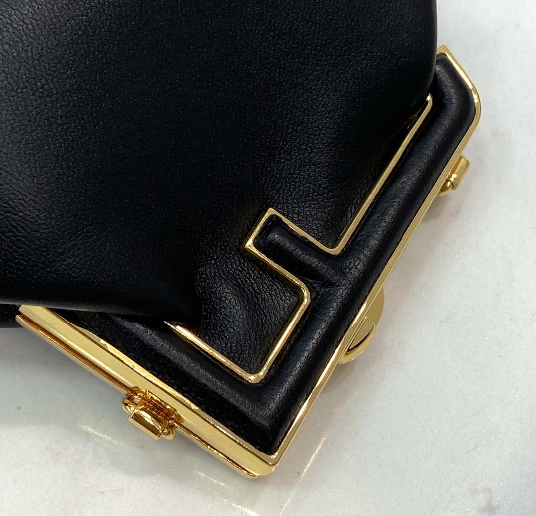 fendi black nappa leather wallet