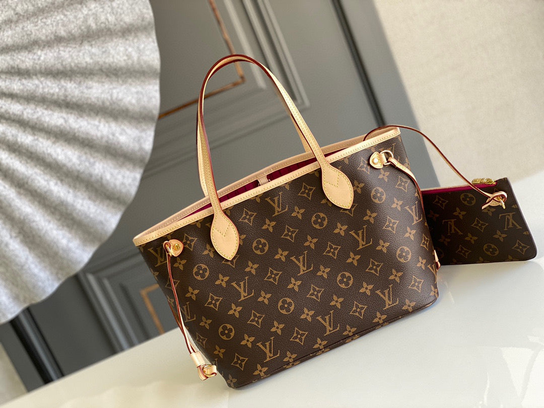 Shop Louis Vuitton MONOGRAM 2022 SS Neverfull pm (M41245) by Chaos3