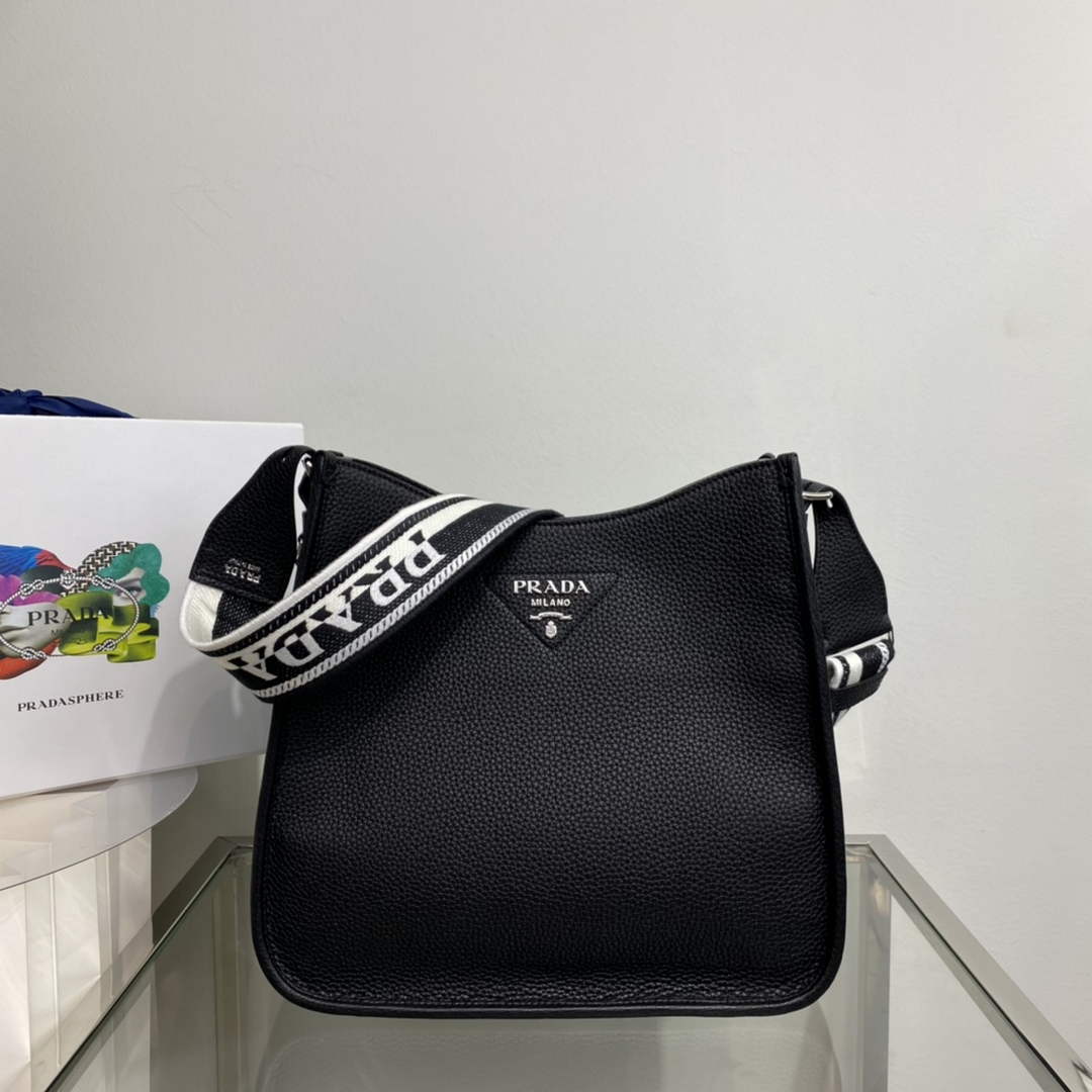 prada-1bc073-leather-hobo-bag-in-black-1-luxibags.ru