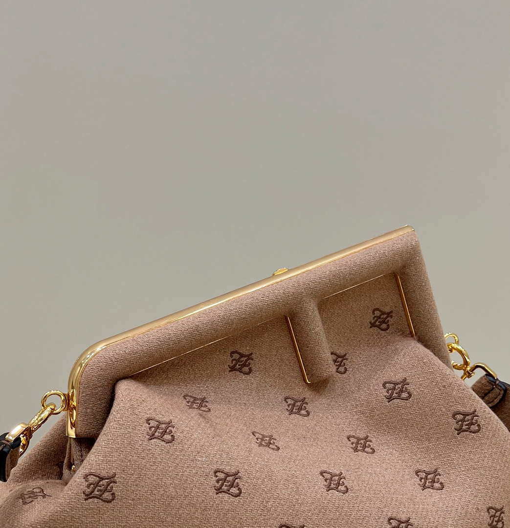 fendi-8bp127-fendi-first-medium-light-pink-flannel-bag-with-embroidery-004-luxibags.ru