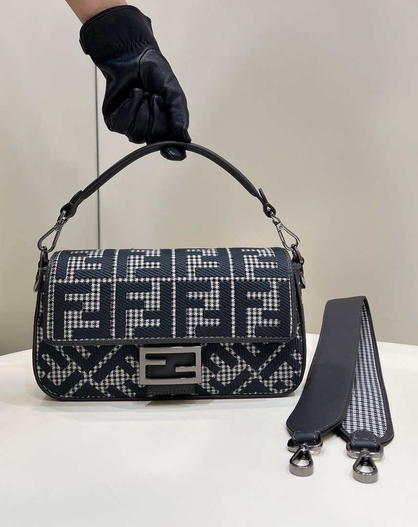 fendi-8br600-baguette-gray-houndstooth-wool-bag-with-ff-embroidery-001-luxibags.ru