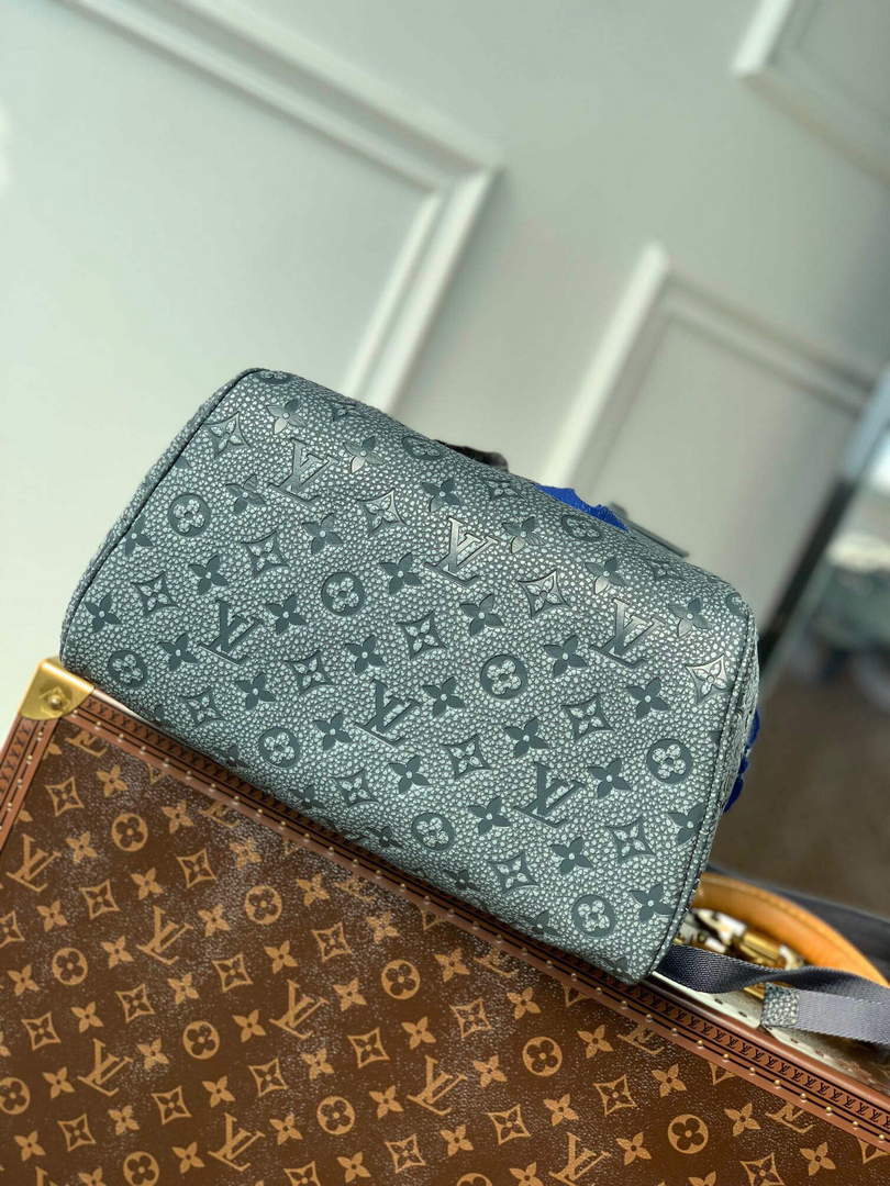 lv-m20877-louis-vuitton-ellipse-backpack-other-leathers-014-luxibags.ru