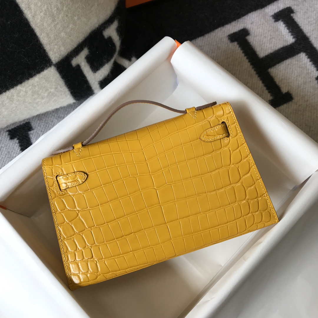 Hermes Mini Kelly Pouchette Crocodile Leather H230233 Yellow ...