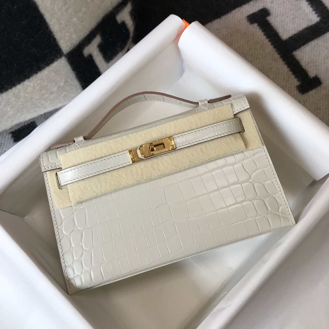 Hermes Mini Kelly Pouchette Crocodile Leather H230239 White