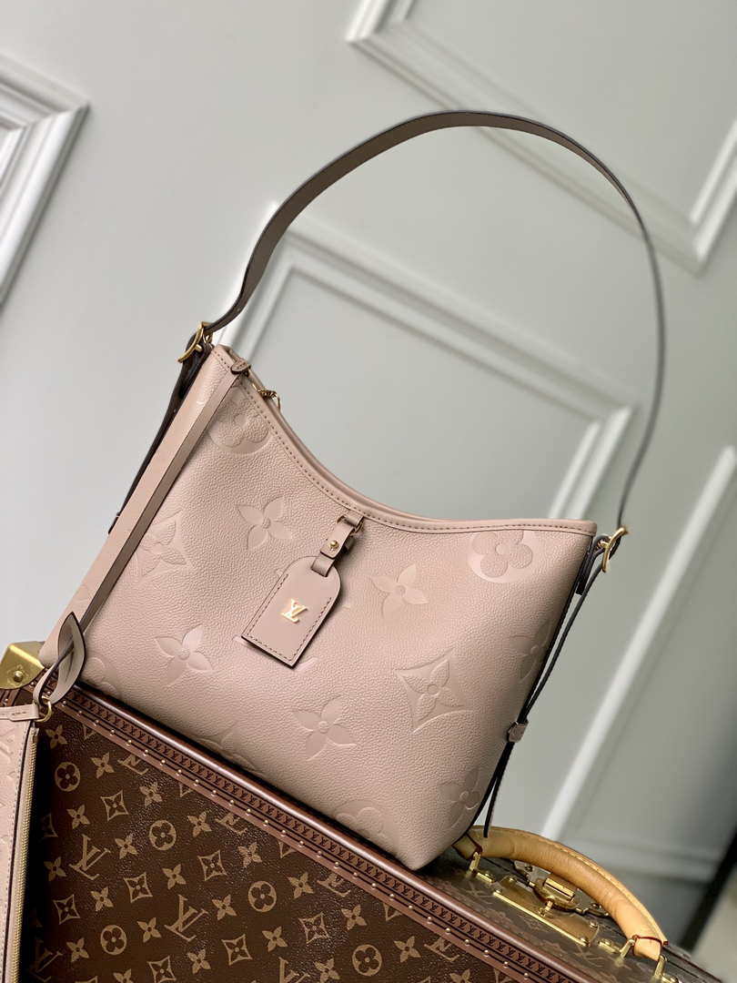 LOUIS VUITTON Monogram Carryall MM 1274492