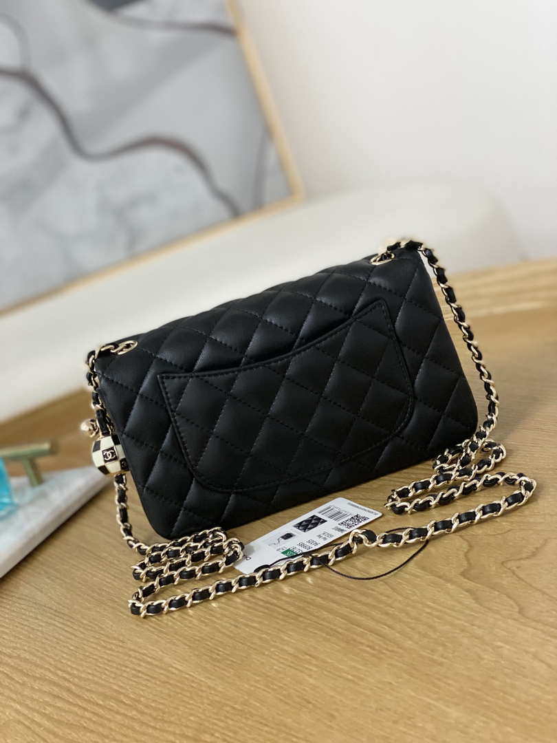 chanel-a01113-flap-handbag-classic-bag-black-lambskin-gold-with-ball-002-luxibags.ru
