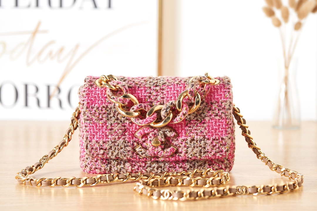 chanel-as3611-small-flap-bag-wool-tweed-gold-tone-metal-pink-brown-001-luxibags.ru