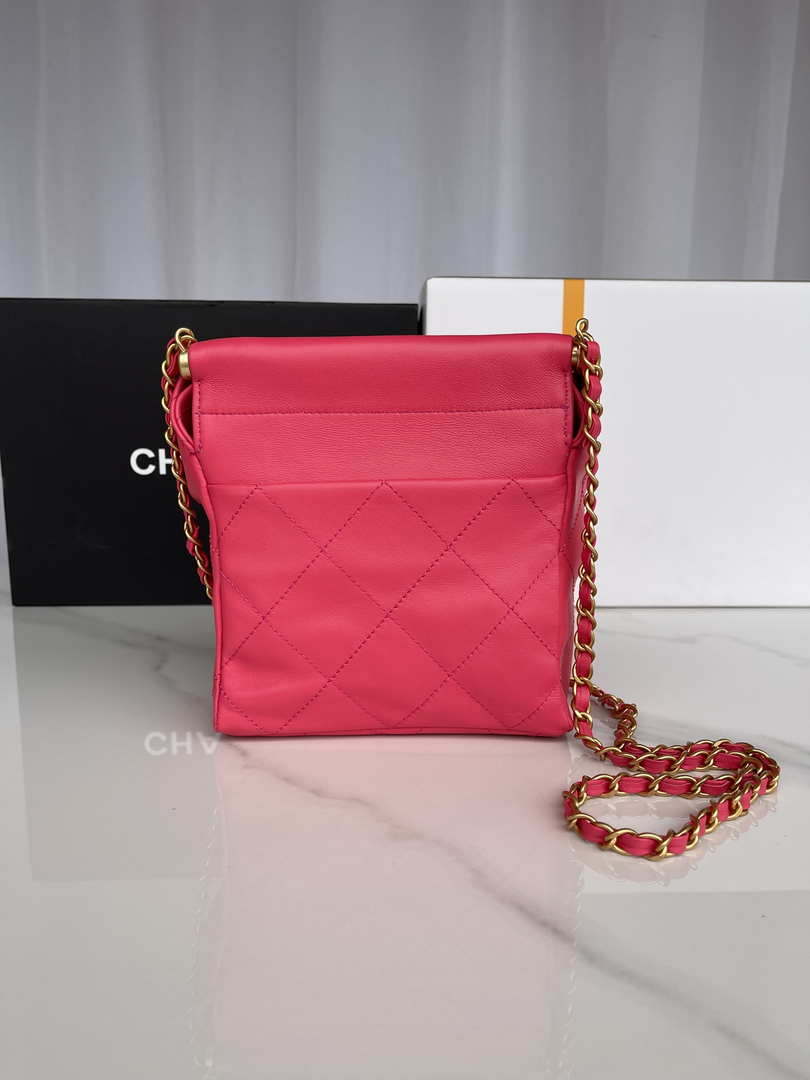 chanel-as3793-small-bucket-bag-lambskin-resin-gold-tone-metal-red-003-luxibags.ru