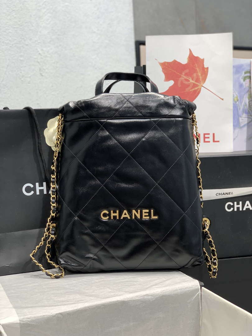 chanel-22-backpack-as3859-shiny-black-calfskin-with-gold-001-luxibags.ru