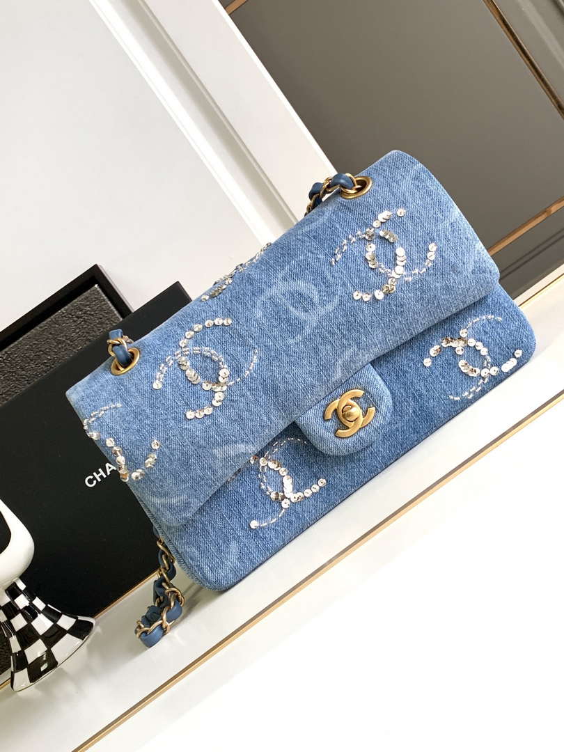chanel-a01112-flap-classic-handbag-blue-denim-beaded-sequin-bag-01-luxibags.ru