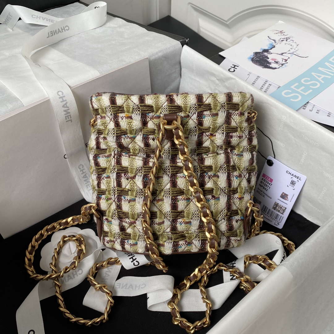 chanel-as3947-small-backpack-wool-tweed-lambski-gold-tone-metal-brown-002-luxibags.ru