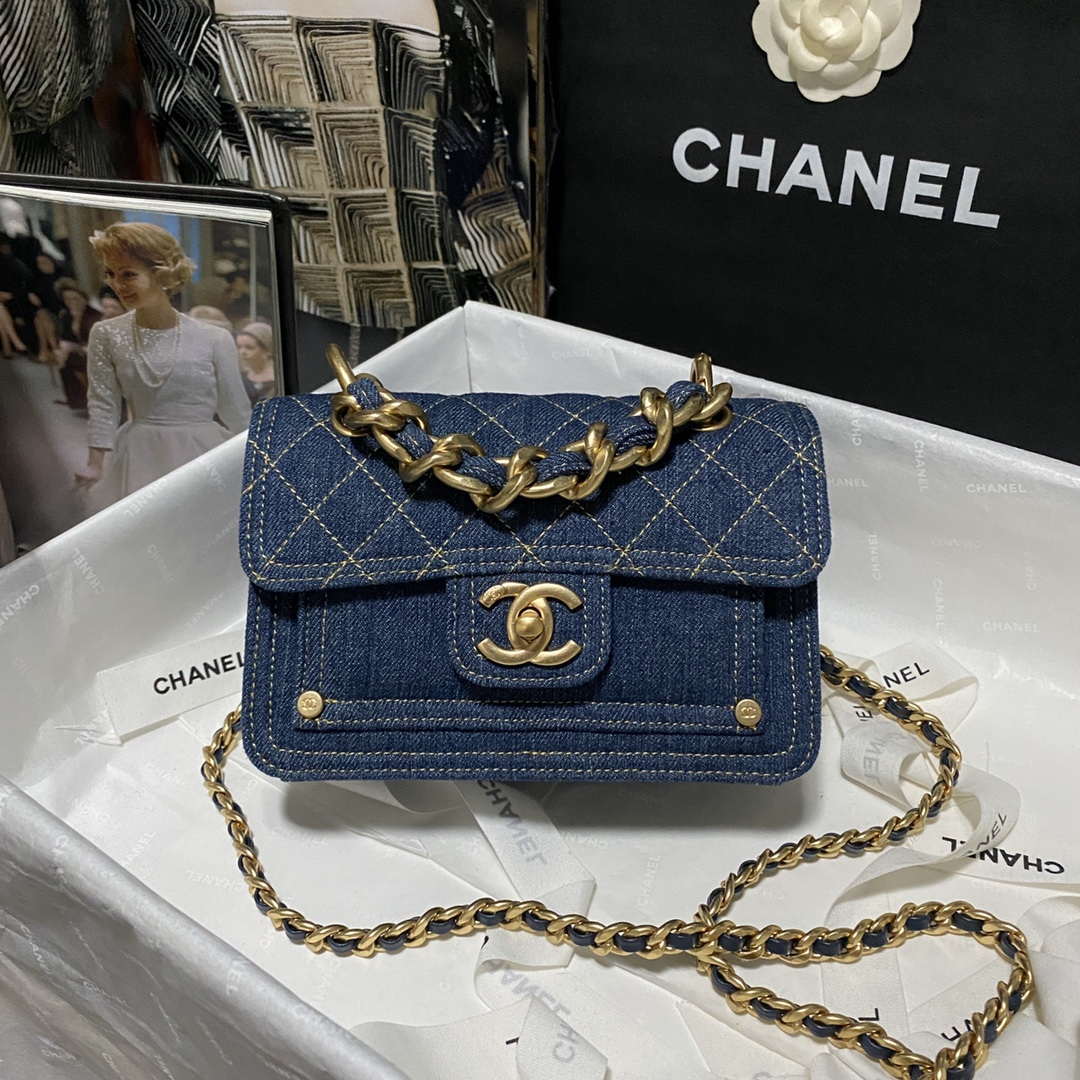 chanel-as4051-flap-bag-denim-gold-metal-blue-001-luxibags.ru