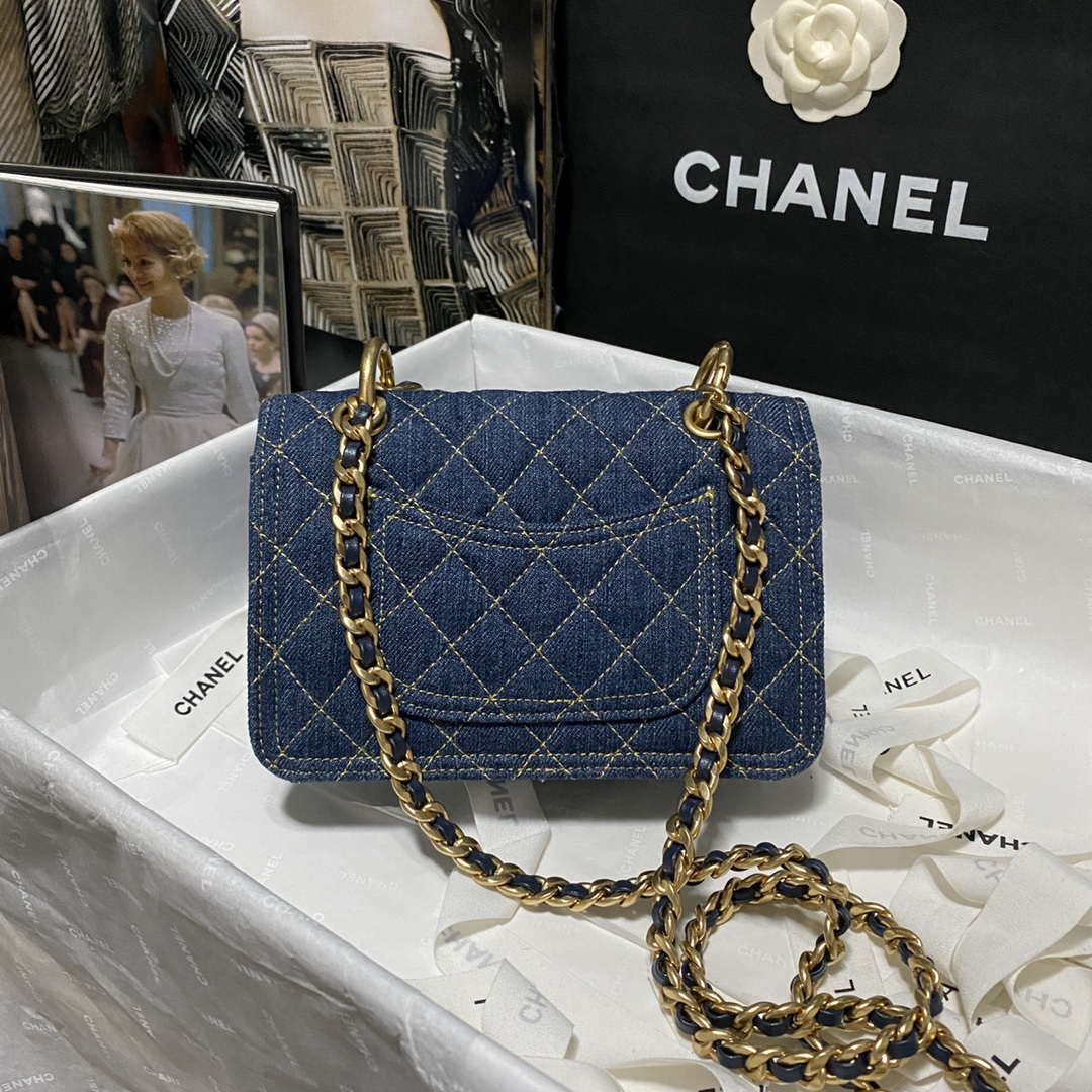 chanel-as4051-flap-bag-denim-gold-metal-blue-002-luxibags.ru