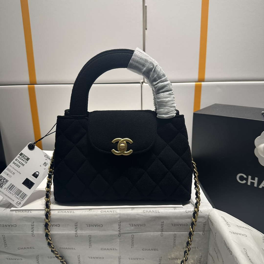 chanel-as4416-mini-shopping-bag-velvet-gold-tone-metal-black-01-luxibags.ru