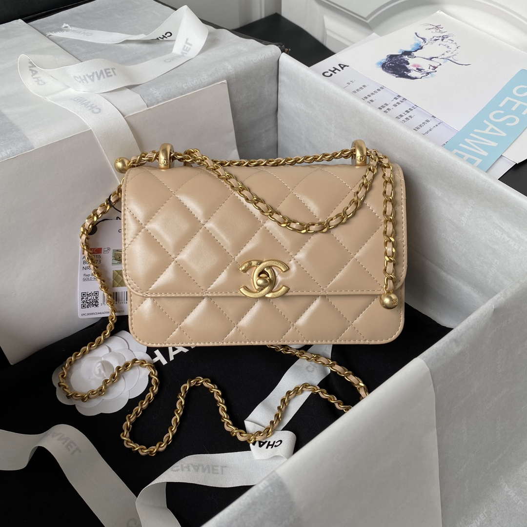chanel-as2615-woc-wallet-on-chain-with-gold-charm-mini-vintage-calfskin-bag-apricot-001-luxibags.ru
