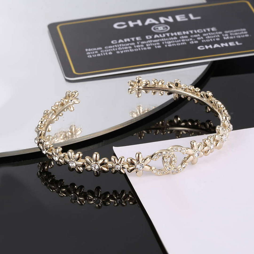 chanel-bracelet-jewelry-designer-cc31758-2-luxibags.ru