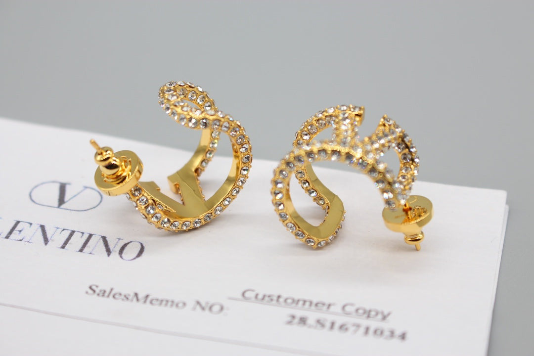 valentino-vlogo-signature-earrings-in-metal-and-swarovski-crystals-v880985-003-luxibags.ru