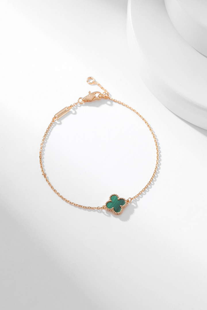 van-cleef-arpels-sweet-alhambra-bracelet-vca11234-rose-gold-1-luxibags.ru