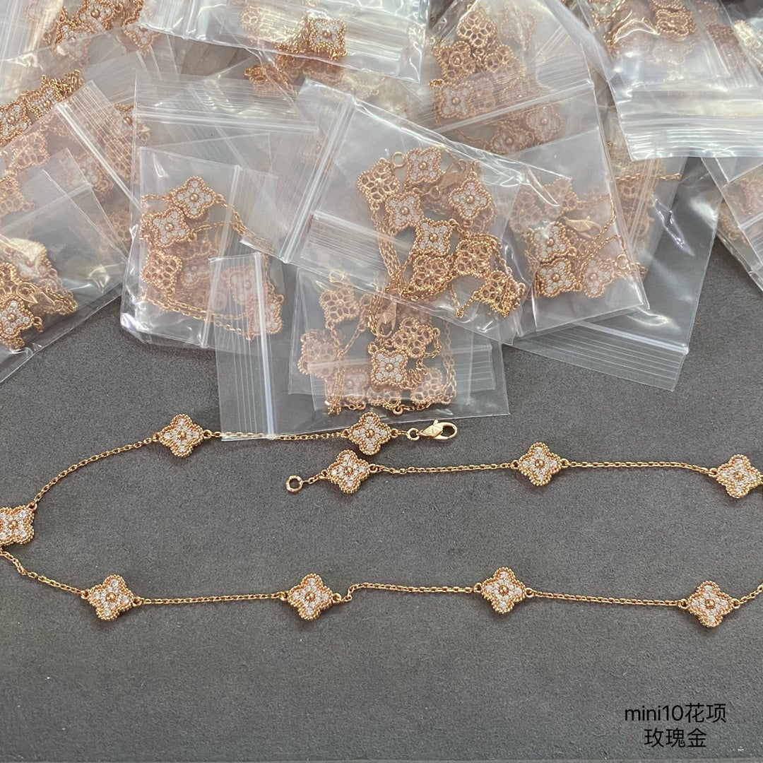 van-cleef-arpels-sweet-alhambra-long-necklace-10-motifs-vcaro85a00-rose-gold-3-luxibags.ru